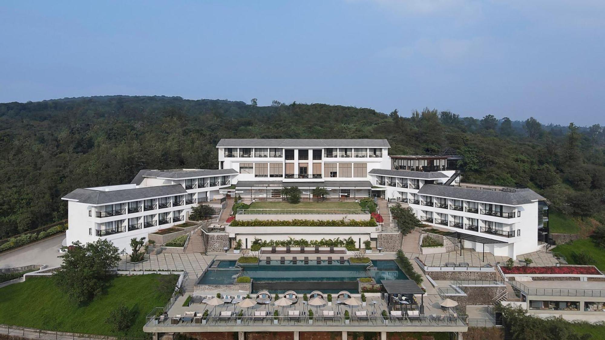 Courtyard By Marriott Mahabaleshwar Ξενοδοχείο Εξωτερικό φωτογραφία